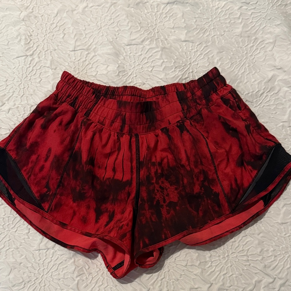 Lululemon Hotty Hot Game Day shorts